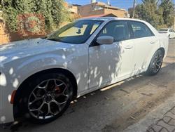 کرایسلەر 300